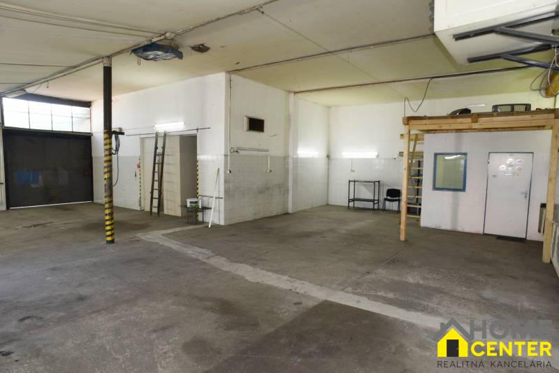 PRENÁJOM: VÝROBNÝ, SKLADOVÝ PRIESTOR, PRIESTOR PRE AUTOSERVIS, KOMÁRNO 3.JPG