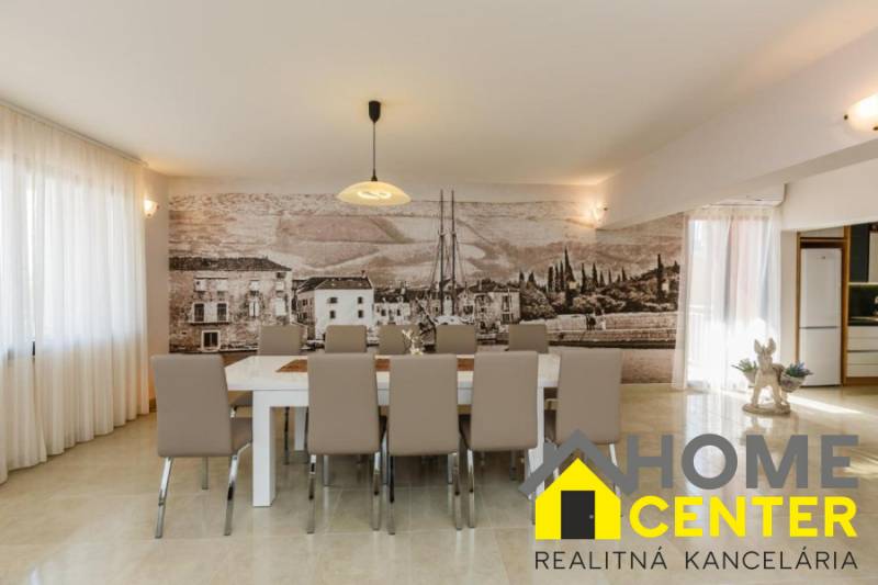 006-2033-09-Kastela-house-with-sea-view-for-sale.jpg