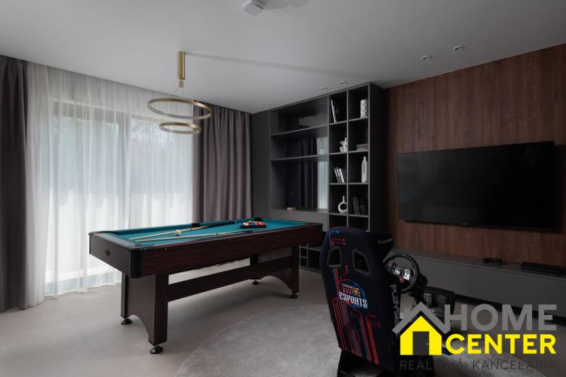 012-5427-30-Privlaka-Luxury-villa-with-pool-in-the-first-row-to-the-sea-for-sale.jpg