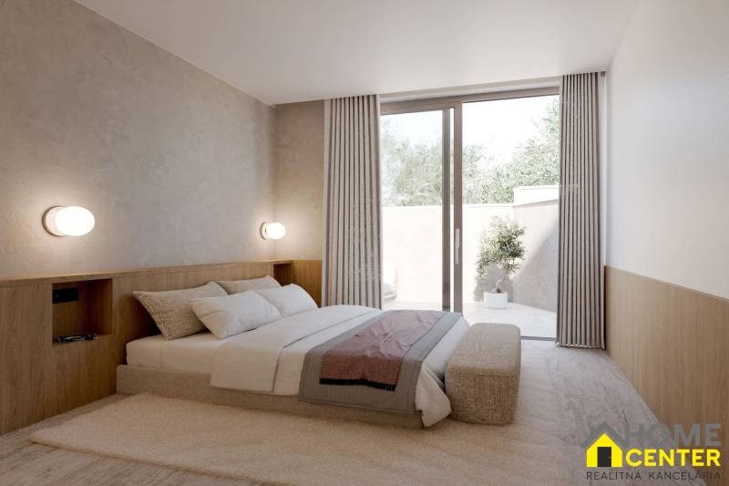 011-2022-400-rogoznica-attractive-villa-first-row-to-the-sea-for-sale.jpg