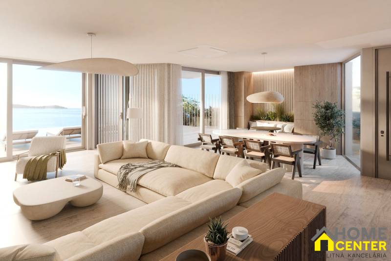 005-2022-400-rogoznica-attractive-villa-first-row-to-the-sea-for-sale.jpg