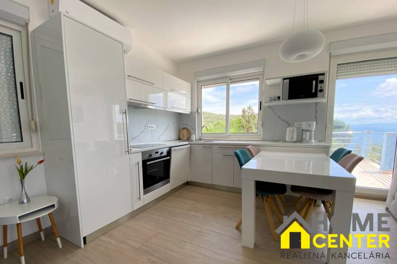 012-2044-56-Marina-Seafront-apartment-villa-for-sale.jpg