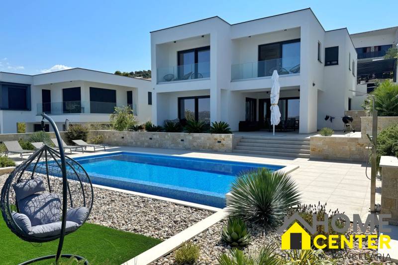 002-2022-392-rogoznica-newly-built-villa-with-sea-view-for-sale.jpg
