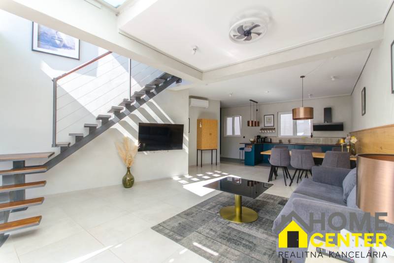 012-2041-115-Brac-Newly-built-villa-with-pool-and-open-se-view-for-sale.jpg