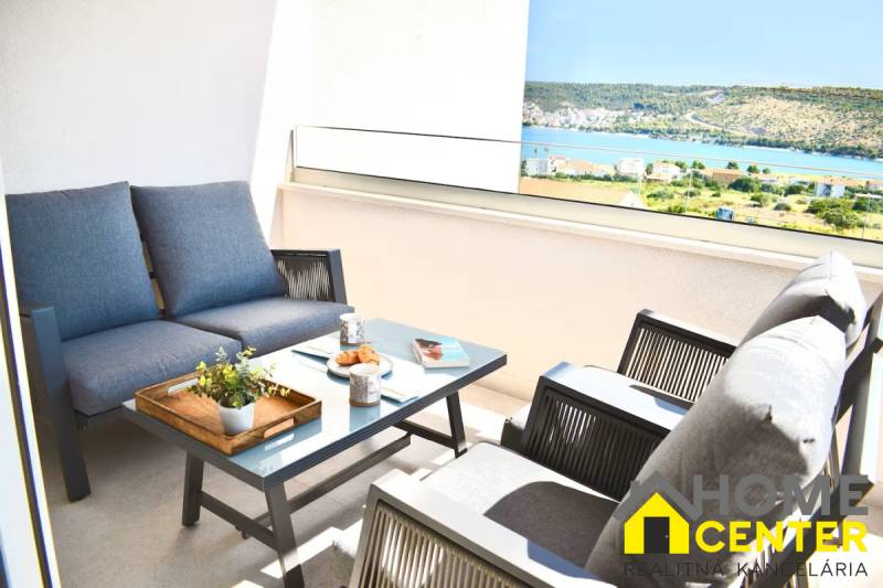 010-2035-245-Trogir-Modern-apartment-wirth-sea-view-and-swimming-pool-for-sale.jpg