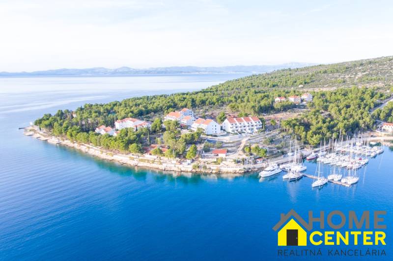 15-2013-240-Brac-apartment-by-the-sea-for-sale.jpg