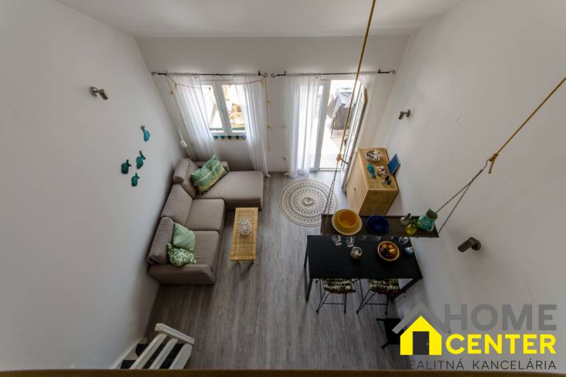 10-2013-240-Brac-apartment-by-the-sea-for-sale.jpg