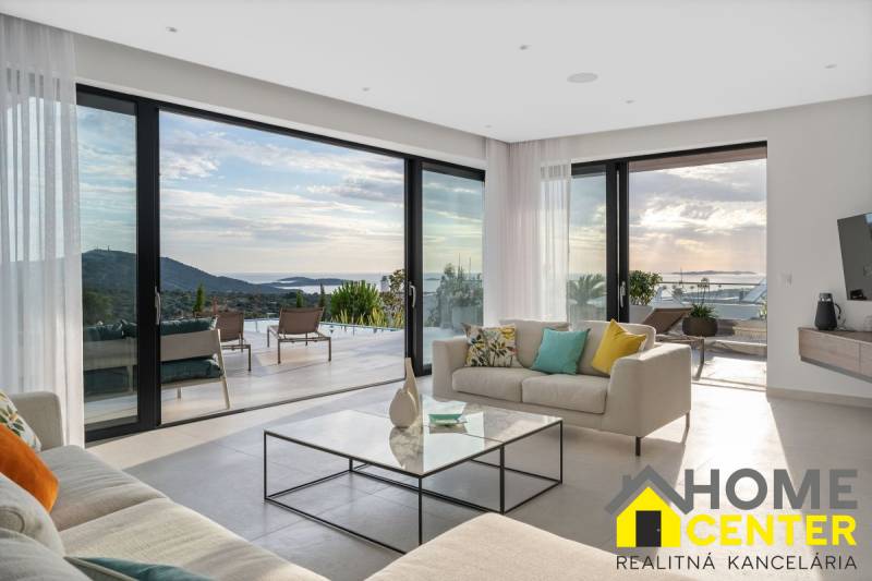 004-2022-421-Primosten-Luxury-Villa-In-A-Dominant-Location-with-a-sea-view.jpg