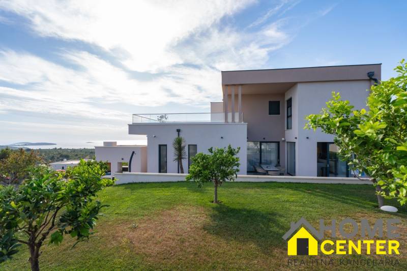 017-2022-421-Primosten-Luxury-Villa-In-A-Dominant-Location-with-a-sea-view.jpg