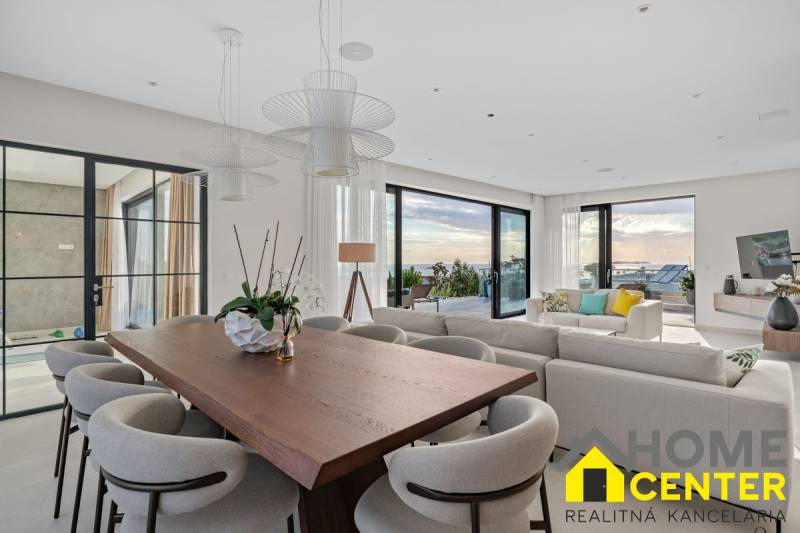 005-2022-421-Primosten-Luxury-Villa-In-A-Dominant-Location-with-a-sea-view.jpg