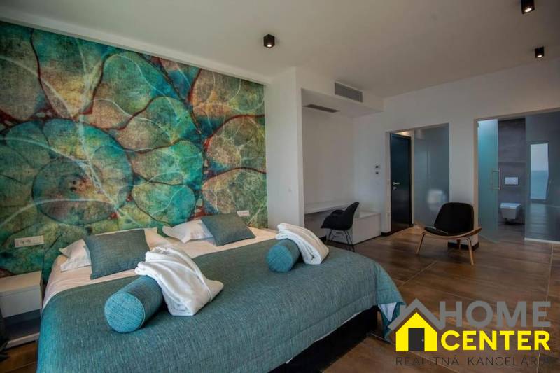 010-2029-108-primosten-modern-villa-with-pool-and-sea-view-for-sale.jpg