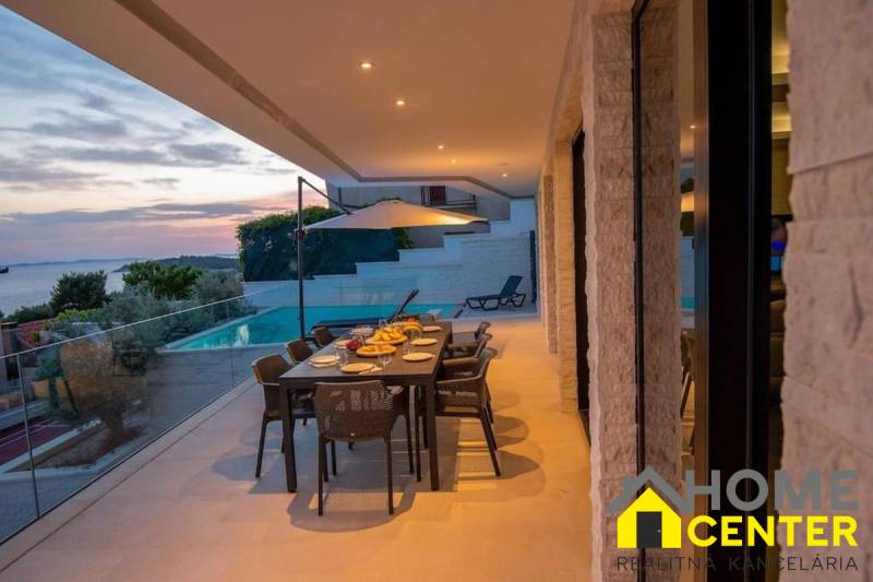 004-2029-108-primosten-modern-villa-with-pool-and-sea-view-for-sale.jpg