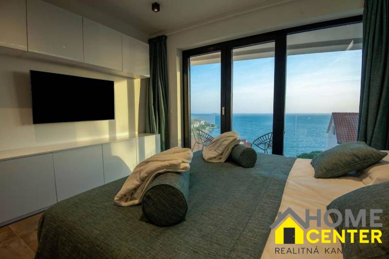 009-2029-108-primosten-modern-villa-with-pool-and-sea-view-for-sale.jpg