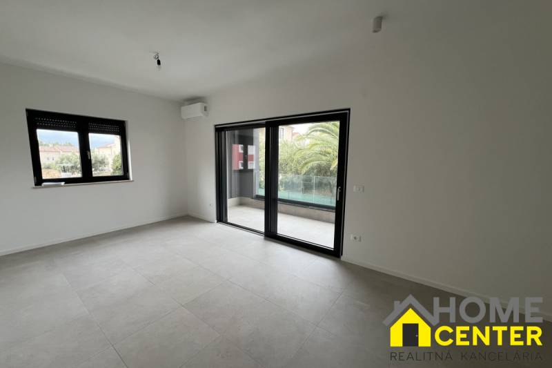 003-2053-30c-Pula-Modern-apartment-on-the-first-floor-with-terrace-for-sale.jpg