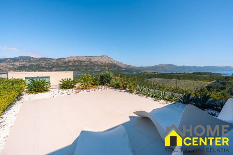 016-5468-30-Korcula-Luxury-villa-with-infinity-pool-and-open-views-for-sale.jpg