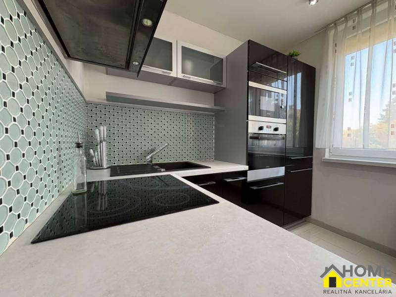 213bfd68-cd01-4aee-835c-d8b06afcdd44.jfif