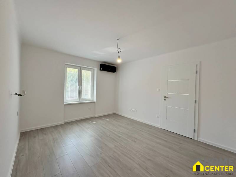 2ff354b2-71a9-4f19-82ea-0aff9cdc4c4b.jfif