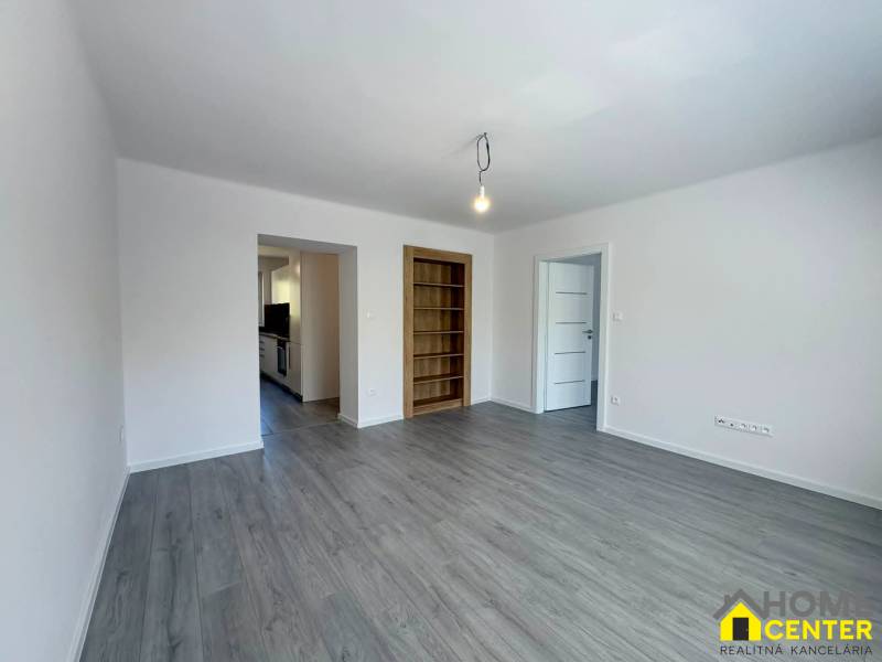 e6f6212e-4679-4ab7-ac4b-3b1dd731801b.jfif