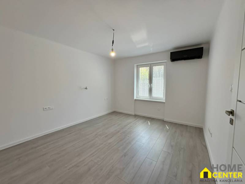 eeb36621-91bf-461e-b2ed-e3f4bbbb1b29.jfif