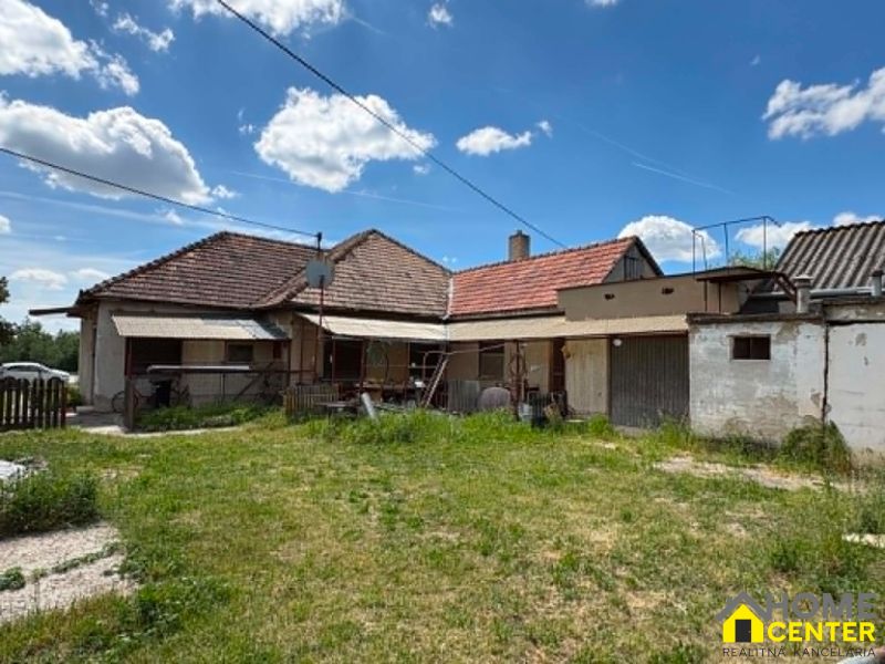 b8bf9ff8-2df6-4616-9df1-baef27625f84.jpg