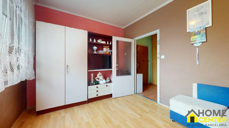 NA-PREDAJ-3-IZBOVY-BYT-S-BALKONOM-NA-UL-PALATINOVEJ-VII-SIDLISKO-KOMARNO-07062026_201930.jpg