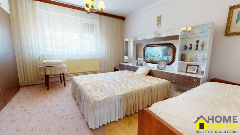 NA-PREDAJ-CIASTOCNE-ZREKONSTRUOVANY-RODINNY-DOM-DULOVCE-09262026_120701.jpg
