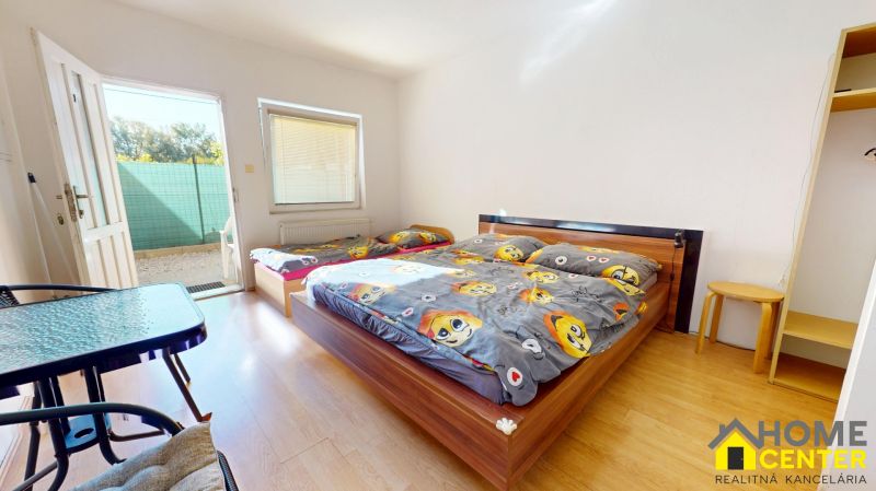 NA-PREDAJ-6-APARTMANOVY-PENZION-OPROTI-KUPALISKA-PODHAJSKA-10112026_182630.jpg