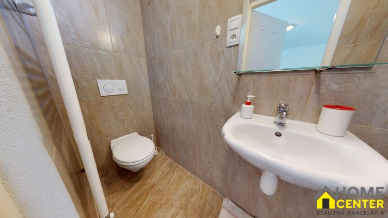 NA-PREDAJ-6-APARTMANOVY-PENZION-OPROTI-KUPALISKA-PODHAJSKA-10112026_183013.jpg